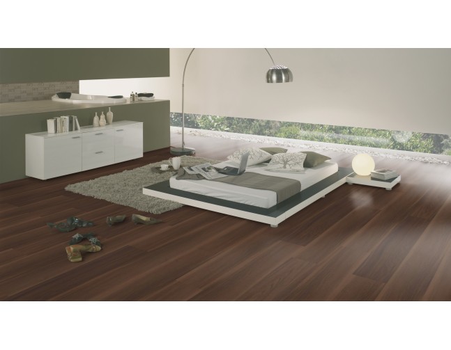 Vinilo danga Wineo 800 Wood XL Riešutas Bergamo Dark 2.5 MM