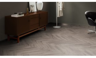 Akcija! Laminuotos grindys Kaindl Maestro Herringbone 8.0 Ąžuolas Raby