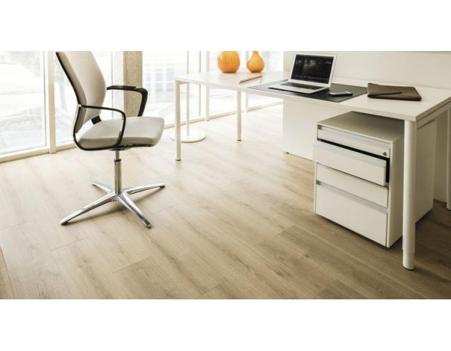 Laminuotos grindys Kaindl Natural Touch Standard 8.0 Ąžuolas