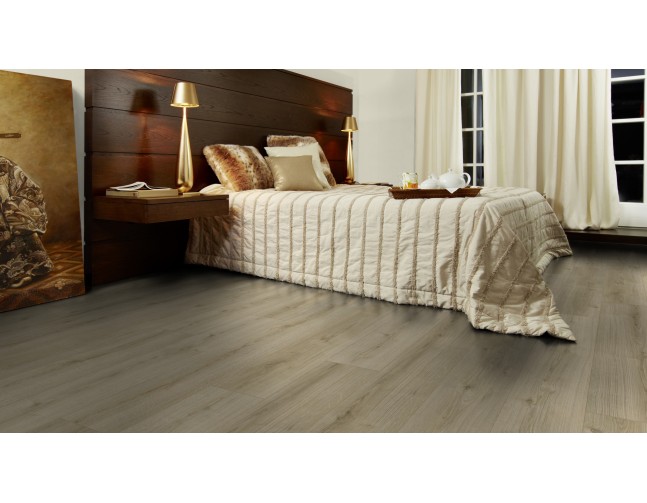 Laminuotos grindys Kaindl Natural Touch Standard Plank 8.0 Ąžuolas Evoke Classic